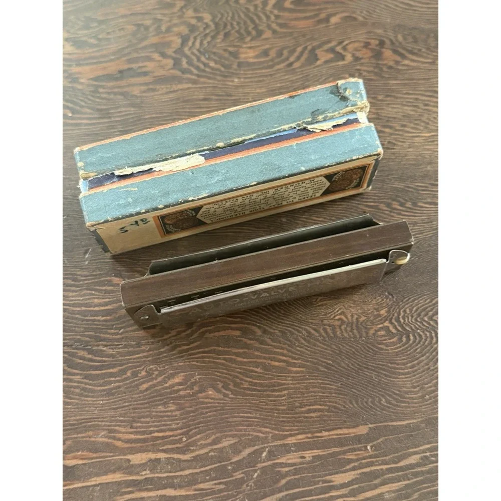 Vintage M. Hohner Auto Valve Harp Harmonica Key of A Silver Metal Original Box